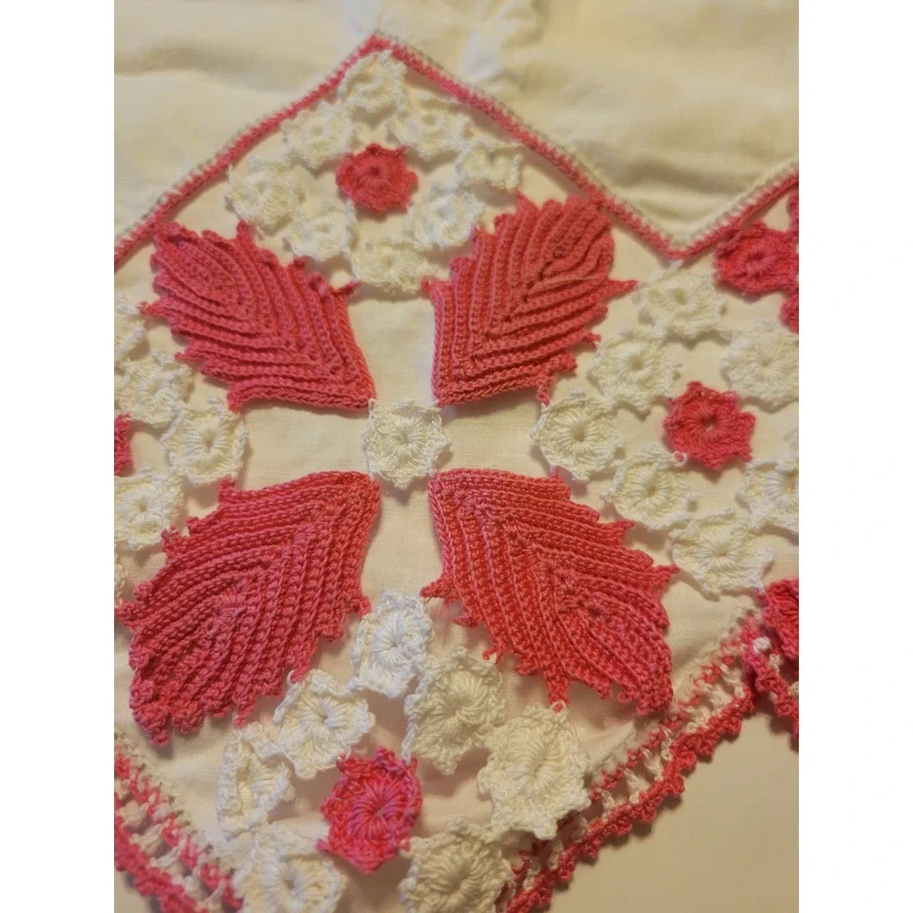 (2) Handmade Estate Pillow Cases White Pink Crochet‎ Edge Bedding 16